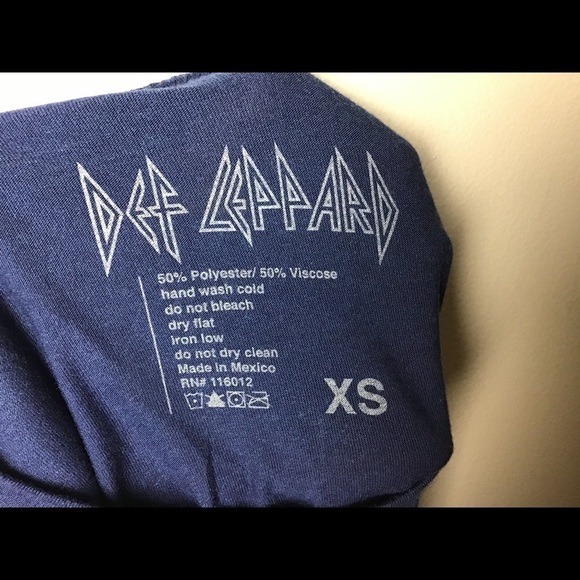 DEF Leppard Pyromania Graphic Tee - Picture 4 of 4